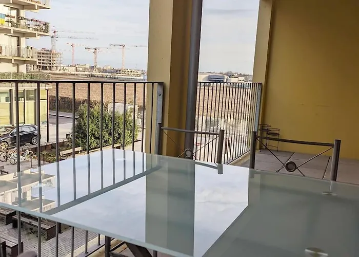 Susan Brownell Machine De L'ile - 3ch - Balcon * نانت